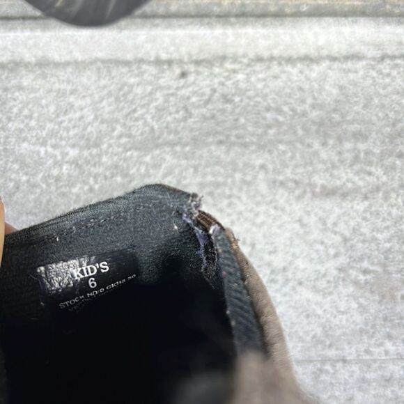 L.L Bean Kids Brown Suede Mocs Shoes Slip On Size 6 Unisex - Picture 7 of 8